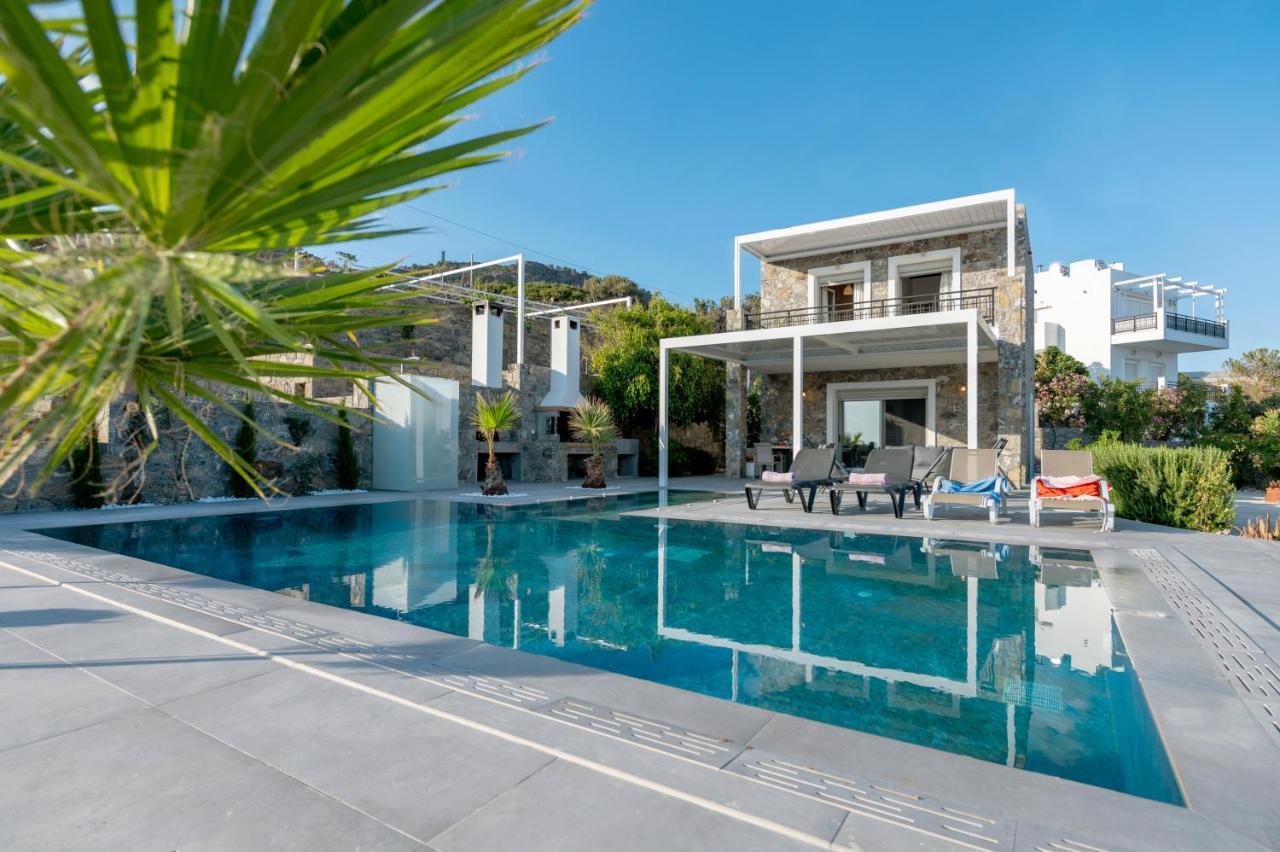 Achlia Beach Villa Экстерьер фото