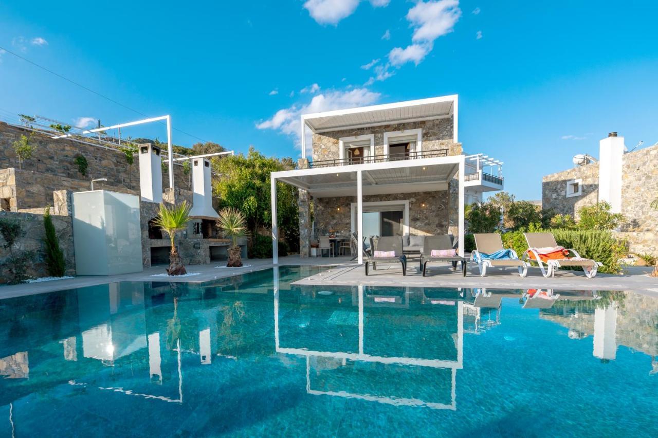 Achlia Beach Villa Экстерьер фото